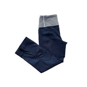 Lululemon Women’s Black Gather & Crow Stripe Leg Slit Crop Leggings Size 2